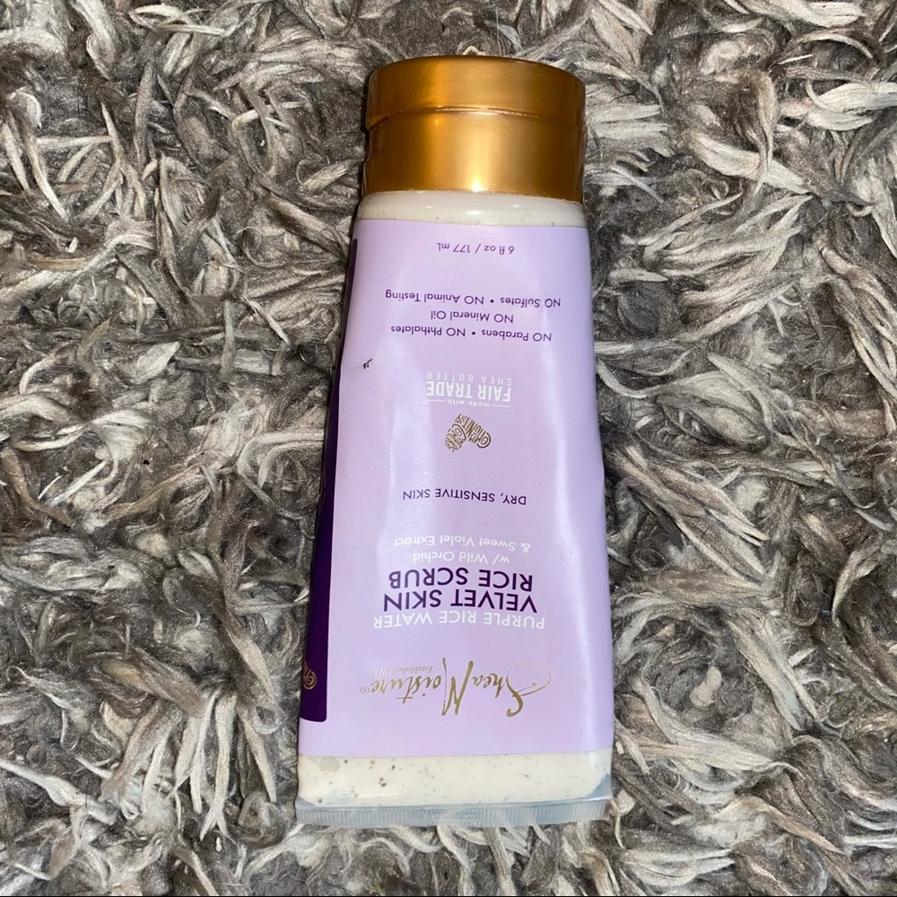 Shea Moisture body scrub